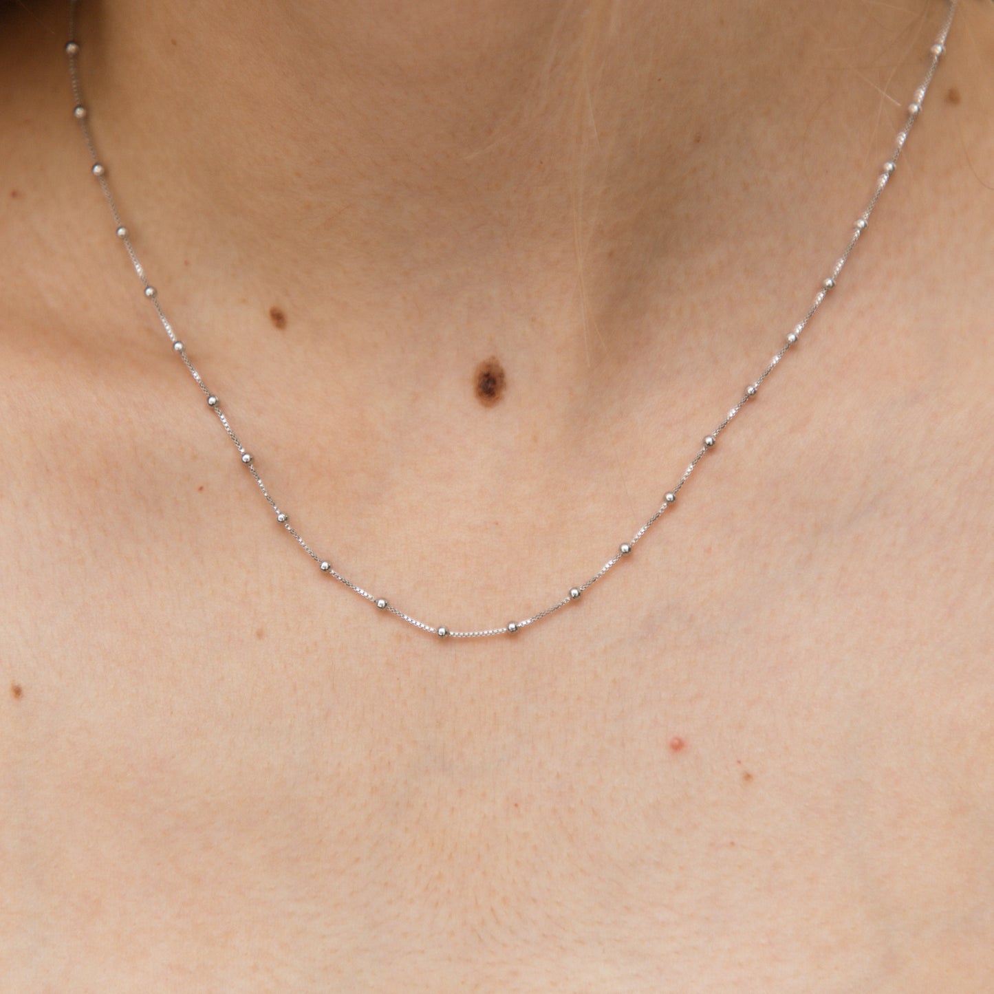 Collar Bolitas - Chapa de Rodio