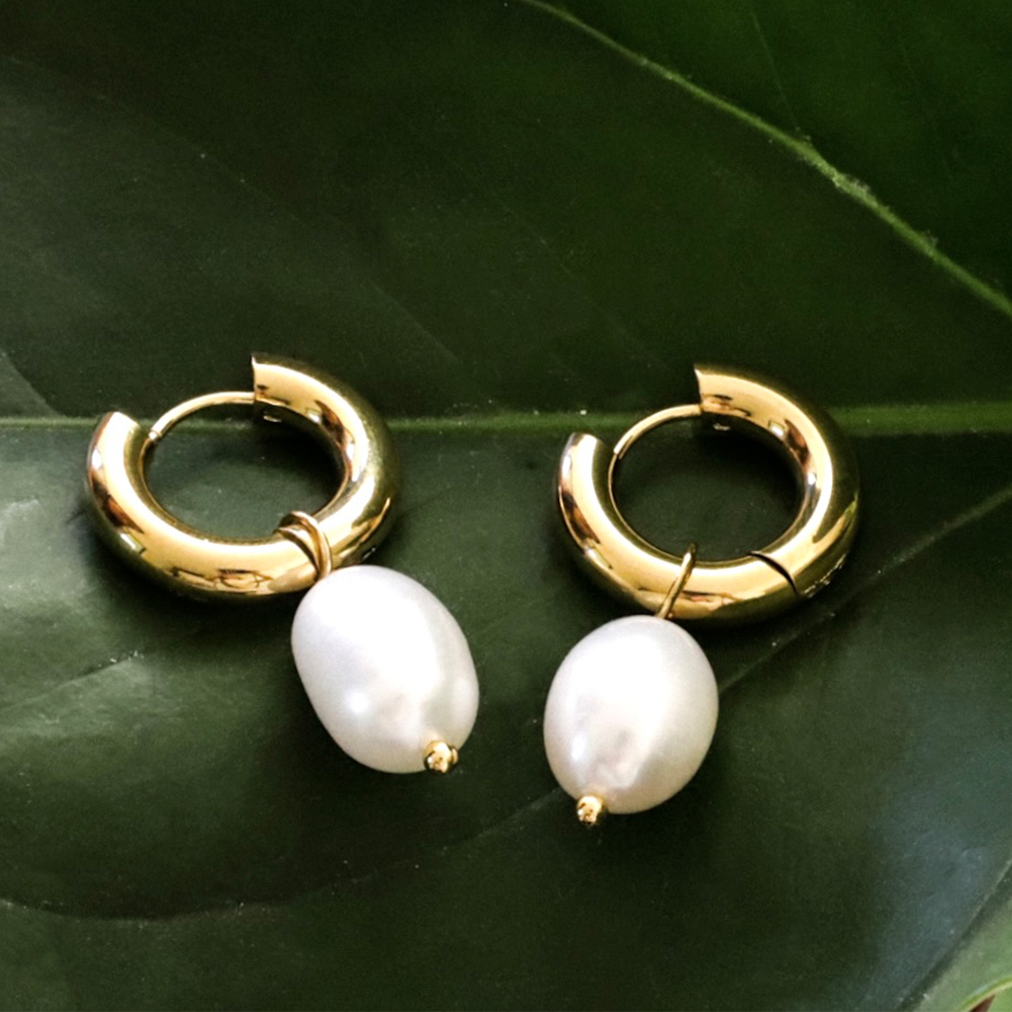 Arracada con dije Perla - Chapa de Oro