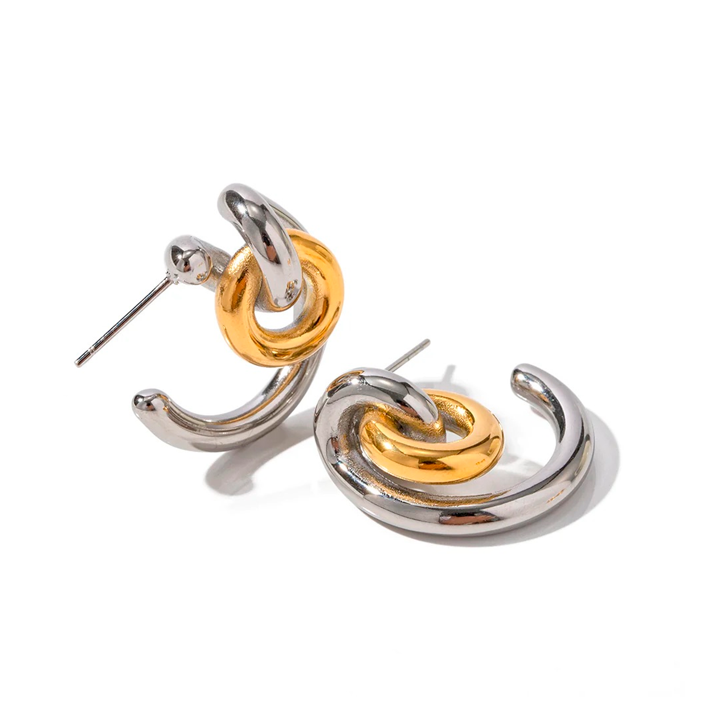 Arete Chapa de Oro y Rodio