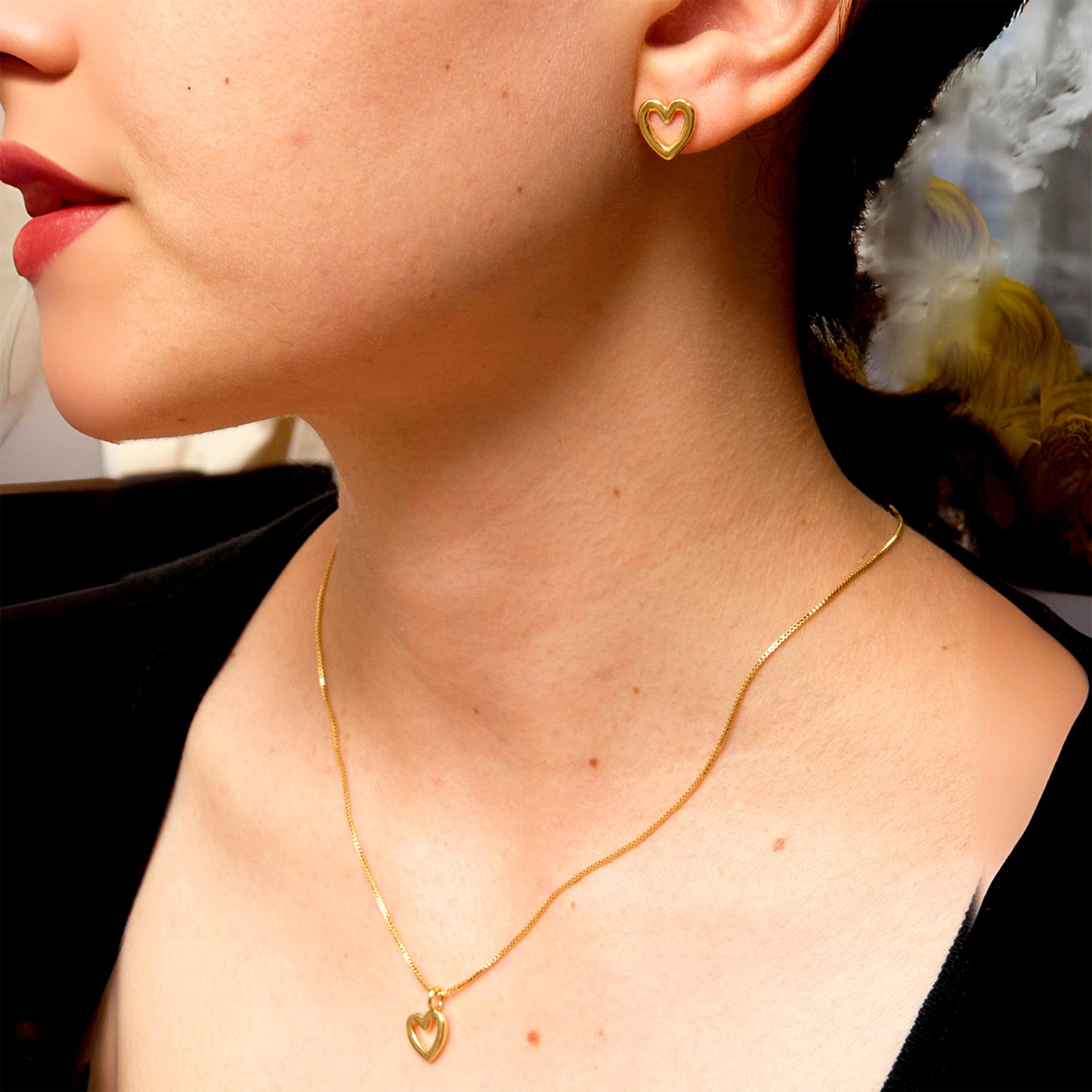 Mía Set de Collar y Aretes- Corazón - Chapa de oro