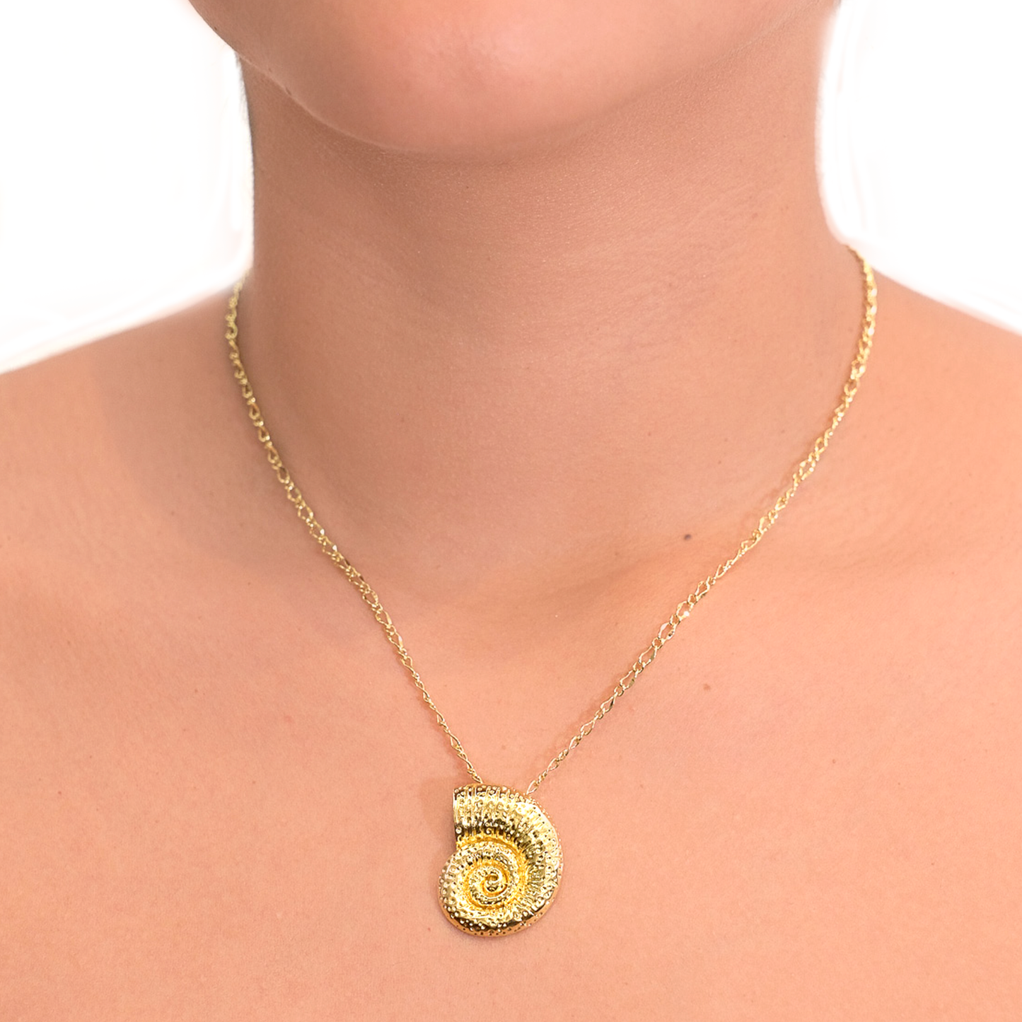 Collar Caracol Chunky -Chapa de Oro