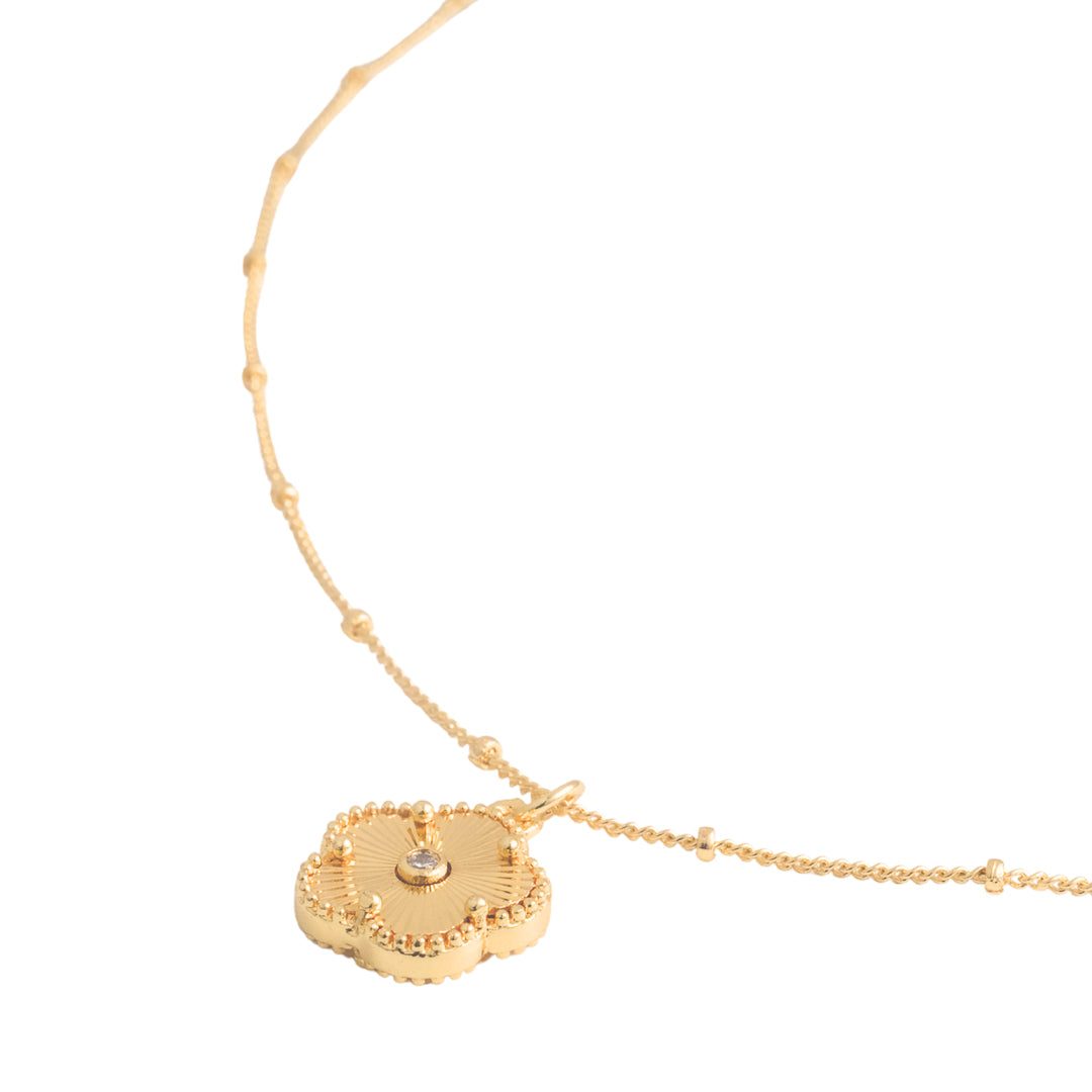 Éclat Flower Necklace