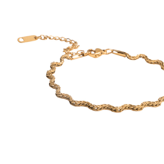 Loom bracelet