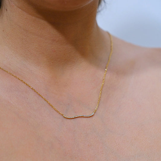 Collar Fino con Zirconias - Chapa de Oro